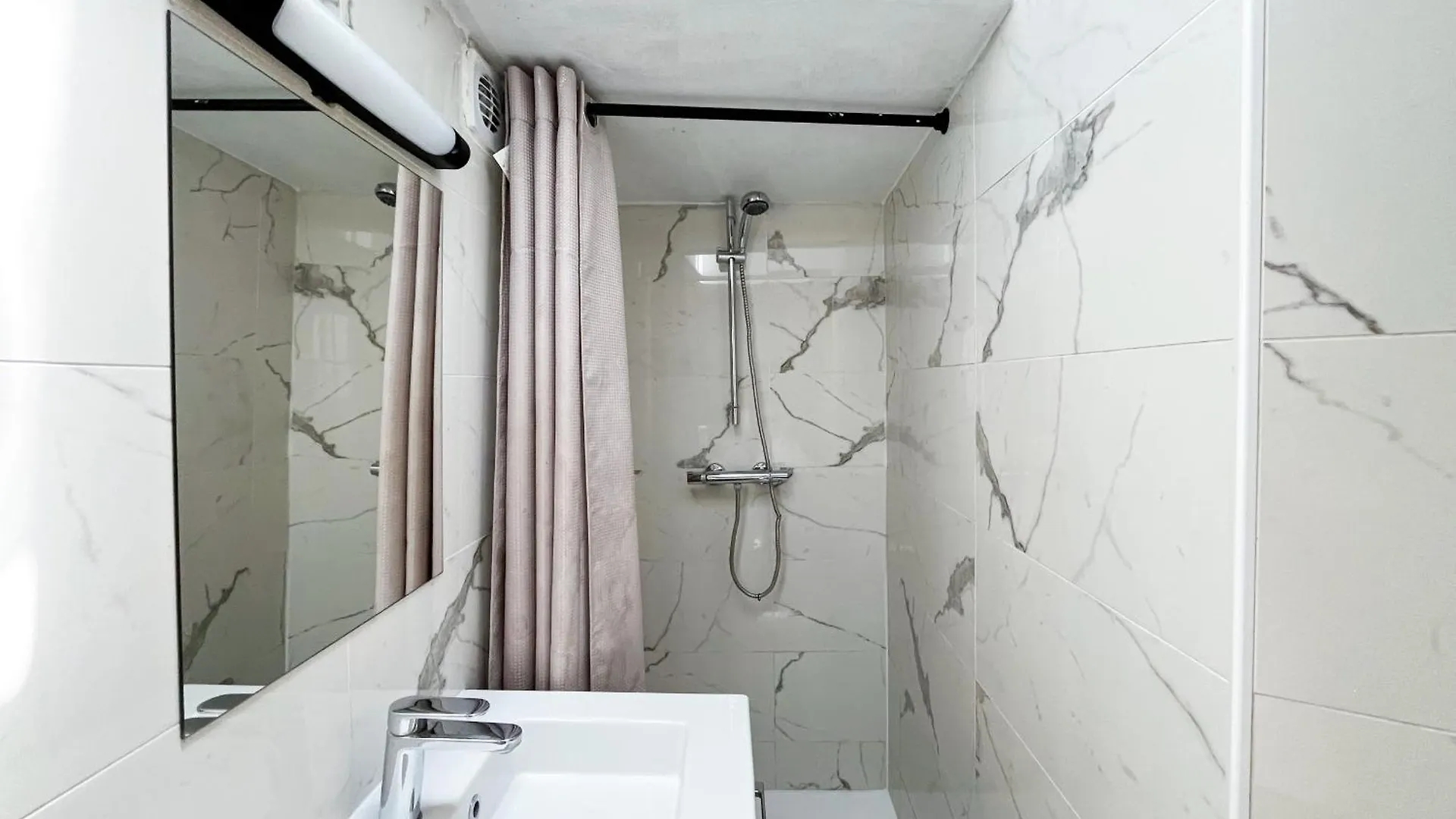 Urban Flat 150 - Pretty Flat In Center Of Paris Apartment